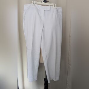 Apt 9 White Dress Capris, Size 10